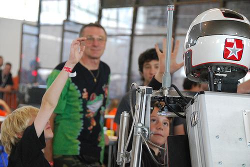 637757126_6ff78a3f8e.jpg - Robotgames 2007
